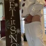 Frosty is ready to let it snow 💦💦💦any one 
Interested in a snow shower