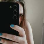 She thinks her mirror pics are a failure. 
What's your opinion?