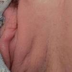 Peek a pussy