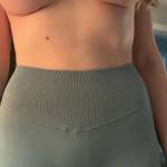 The cheaper the leggings the better the camel toe