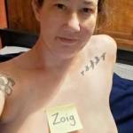 Titty post it