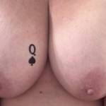 She loves showing them off constantly ¡