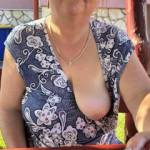 Shaggy tits