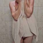 Mature sexy Johanne taking a shower & being naughty!