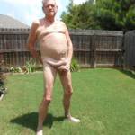 Was naked and playing outside! Wish there were other older or mature men to play with.. Love to jack off, and suck and play around!