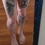 I like 2 parts of my body. My eyes and my legs and feet.