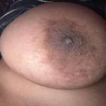 My right boobie is so big 😋