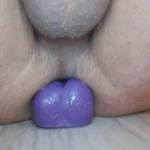 anyone wanna cum fuck my sissy..
