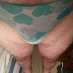 Who wants to kiss my hearts hehehe