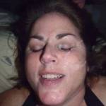 love guys filling her mouth and face