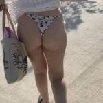 Quick public ass flash