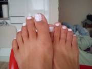 Feet & Legs Amateur Photos & Videos