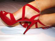 You like my redhot heels?