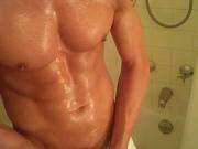 Decided to film myself rubbing one out after taking some pictures. Do you like...?