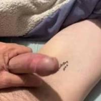 Very horny dick 😘  what would you do to it?