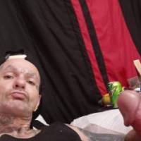 Spun out jacking this pretty lil dick