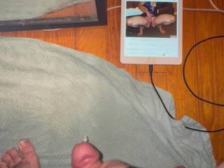 As soon as I saw this picture of hothello I knew I had to make a cum tribute video. The way she squats, spreading her legs and pussy perfectly showing off her hard throbbing clit and wet pussy which is begging for a hard cock to slide in