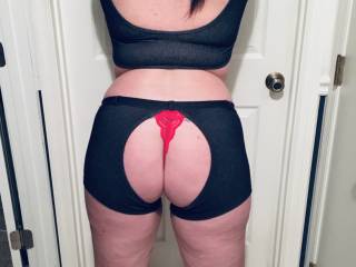 Having some lingerie fun and it lead to some amazing sex!  Who else would like to bend me over and spank me?
