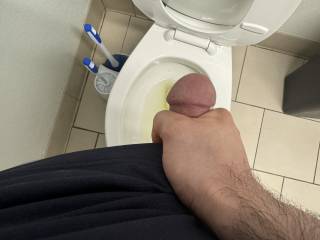 Helmet releasing some cum in the toilet. 😉