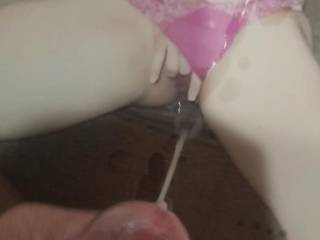 a cum rope for Ms Curiousnewb