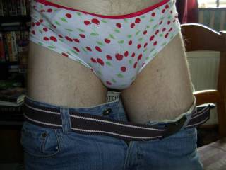 hmmm wondered who had stole my panties ...don't they look good on him? btw he went to the office wearing these ..lol