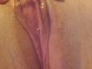 I'm so horny, my pussy is dripping wet