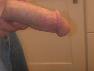Any ladies want to suck or take a ride on me?