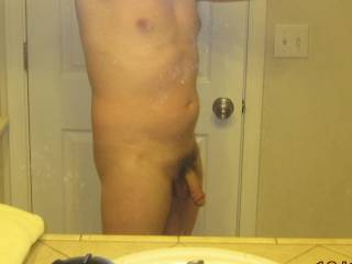 hey lets see if there is anyone that wants to play with me