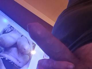 @kutekazzy making my cock thick with her beautiful fuckable titties