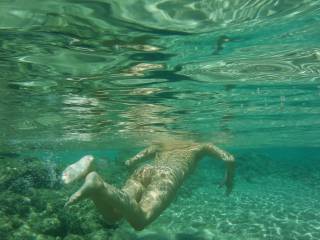 Underwater-Greece-Nudism