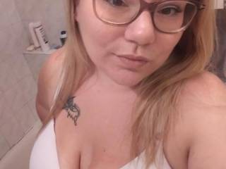 Finally ill show ya who i am ......like? Let me know if u want to c more of me