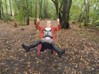 hi all
you can tell I had not been on a swing for many years, do you like the view?
dirty comments welcome
mature couple