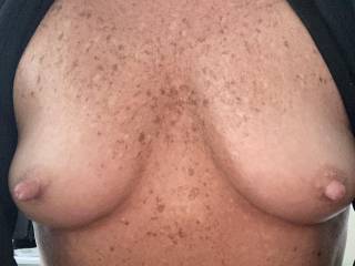 How I love these boobs and nipples!!!