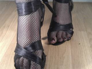mistress lady k what do u want me to to do to u'r sexy feet !!! am u'r !xxxxxxxxxxxxxxxxxxxxxxxxxxxxxxxxxxx!!!!!!!!!!!!!!!!!!!! for u'r sexy feet!!!!