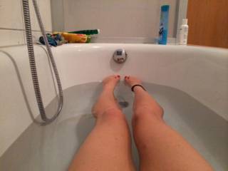 I want to soak in with you, sweetie! I'll worship those sexy legs of yours too :D