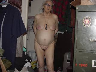 BBW posing