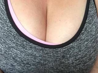 Who doesn\'t love cleavage!