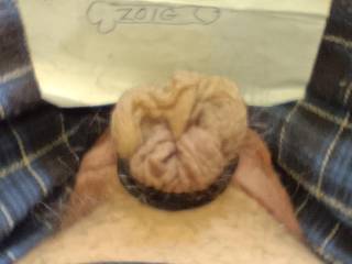 Who wants to play whit my skin mmm