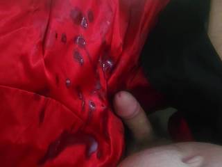 I like to cum on red. This was my cumrag for about a year. I saved it.