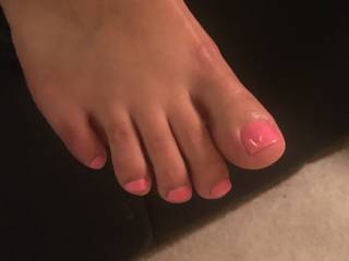 I love her feet? Don't you?