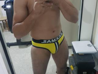 love the yellow