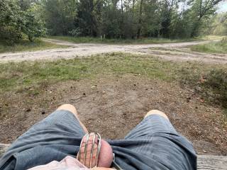 Exposing myself on a crossroad in the forest. Risking to get caught from five sides!
