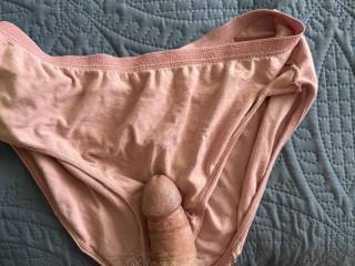 Her panties make me cum 100% of the time