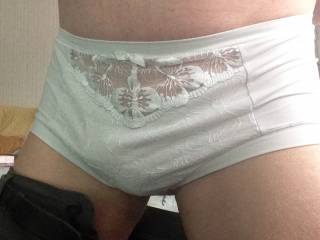 wife's big white knickers