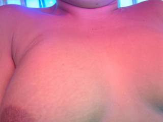 Hadn\'t posted in a min and my sweet sugar bear sent me this while she was tanning