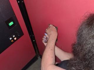 2 hands on this one.