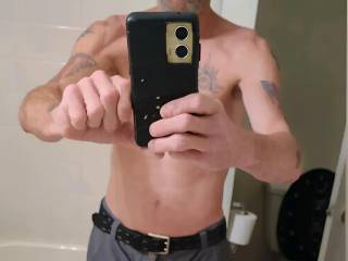 Mirror selfie