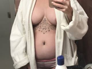 sent this to hubby at work  this morning...wishing he was here to fuck me! anybody want to tribute me?