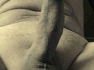 Standing free
Cock to attention!!!
Who wants to suck and wank me...;-)