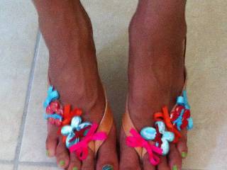 Hello feet lovers, I am getting ready for summer!
I am in footjob mood!!!!